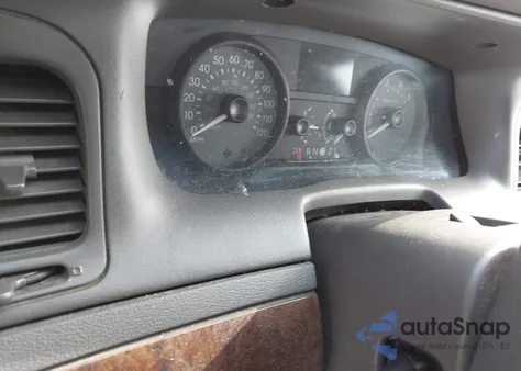 2008 Mercury Grand Marquis Ls z USA, uszkodzony, nr VIN 2MEFM75V28X606696